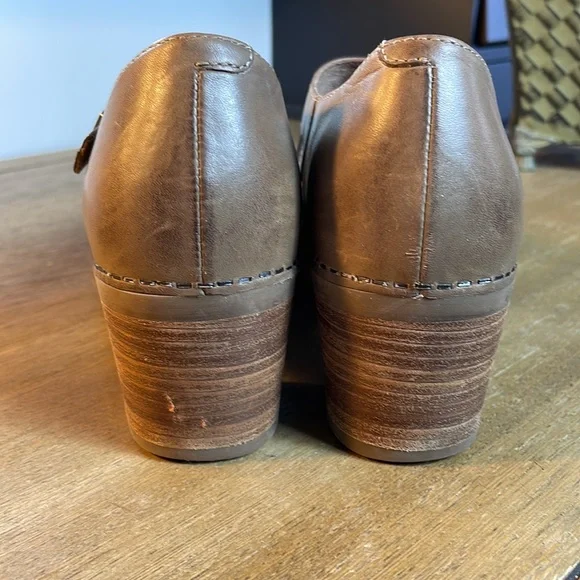 Dansko Brown Leather Heeled Mules - Picture 8 of 10